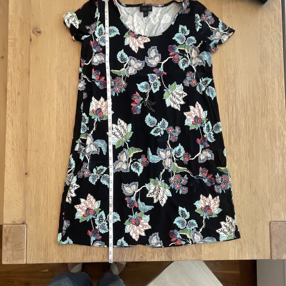 J. Jill Wearever Floral Knit Shift Dress Black Blue‎ Petite Small Short Sleeve